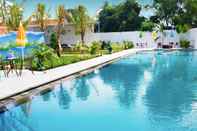 Swimming Pool bali garden pool jonggol