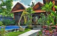 Kolam Renang 3 The Cemok's Cottage Nusa Penida