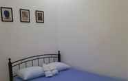 Kamar Tidur 7 Anchor's Bed & Cafe