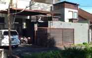 Luar Bangunan 6 Ananta House