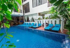 수영장 2 Home Chic Hotel