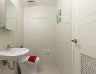 ห้องน้ำภายในห้อง 2 Palm Residence Inn Davao