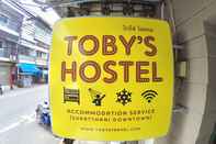 Exterior Toby's HOSTEL