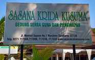 Bên ngoài 3 Sasana Krida Kusuma