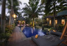 Kolam Renang 5 Dukuh Sebatu Villa