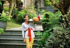 Perkhidmatan Hotel 6 Dukuh Sebatu Villa