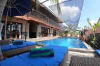 Swimming Pool Villa Genta Ceningan