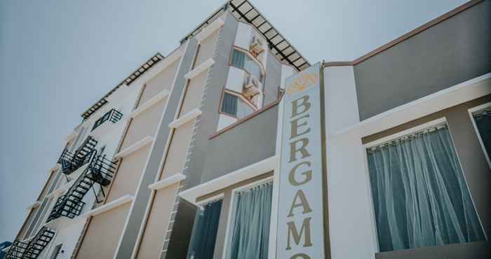 Bangunan Bergamo Hotel