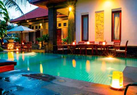 Kolam Renang Kubu Garden Guest House