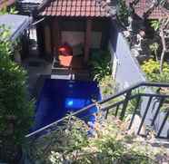 Kolam Renang 3 Sanur Homestay 