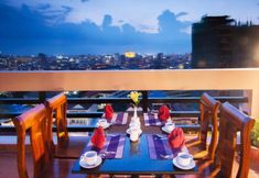 레스토랑 5 Samnang Laor Phnom Penh Hotel
