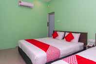 Bilik Tidur OYO 1172 Hotel Shlyo