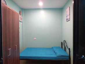 Kamar Tidur 4 Azulea lodging House Oslob