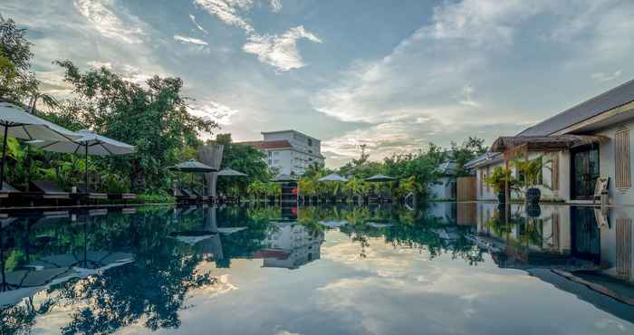 Kolam Renang Asarita Angkor Resort & Spa