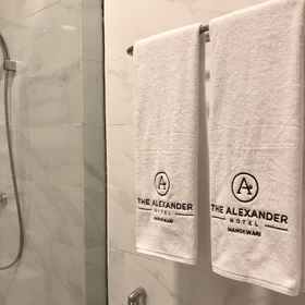 The Alexander Hotel 5, Hotel Manokwari Port