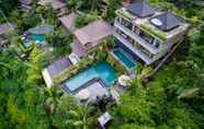 Bên ngoài 4 Ubud Paras Villa