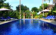 Kolam Renang 2 Turtle Beach Hotel