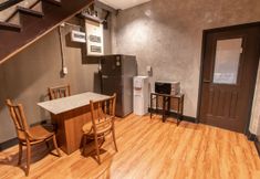 Ruang Umum 3 Nap Cafe Hostel