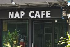 Luar Bangunan Nap Cafe Hostel