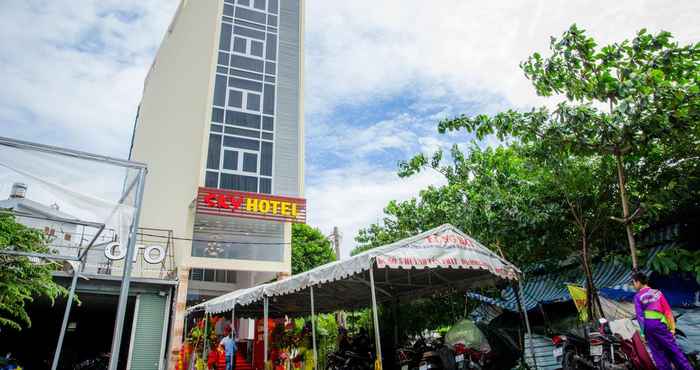 Luar Bangunan Sky Hotel 184