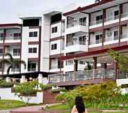 Atraksi di Area Sekitar 6 Holiday Oceanview Residences and Resort