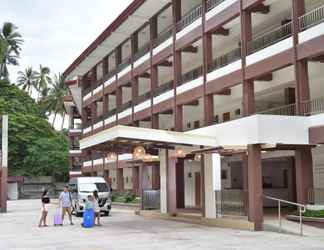 Lobby 2 Holiday Oceanview Residences and Resort