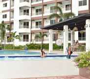 Kolam Renang 4 Holiday Oceanview Residences and Resort
