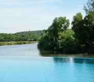 วิวและสถานที่ท่องเที่ยวใกล้เคียง 2 Mangrove River Resort