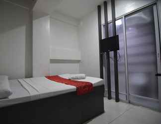 Kamar Tidur 2 Cosmo Hotel & Studio Suites - Kamuning