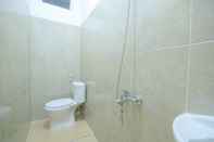 In-room Bathroom Tangerang David GuestHouse