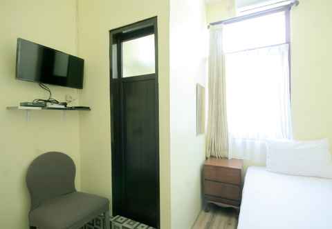 Kamar Tidur Daksa 1 Kebayoran Baru GuestHouse