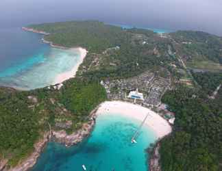 Nearby View and Attractions 2 The Racha