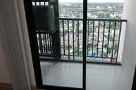 ห้องนอน ASTRO Apartment/Condo on 28th Floor near Department Store