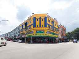 OYO 882 Hotel Sri Muda Corner Sdn Bhd , THB 2,100.20