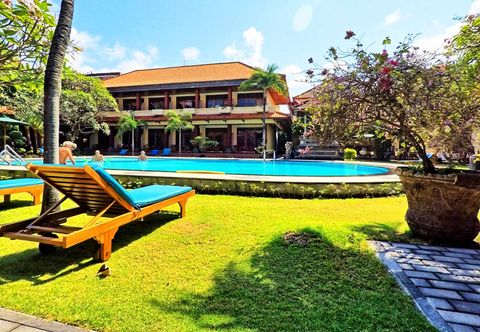 Swimming Pool Masainn Hotel