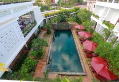 Swimming Pool 2 The Moon Residence & Spa