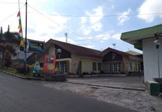 외관 5 Hotel Wisma Gaya 1-4 Bandungan