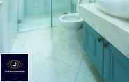 Toilet Kamar 3 Jack Apartment 95