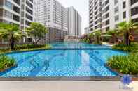 Swimming Pool 21st Century Symphony Apartment