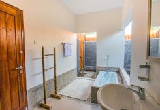 In-room Bathroom 7 Ambengan Private Villa