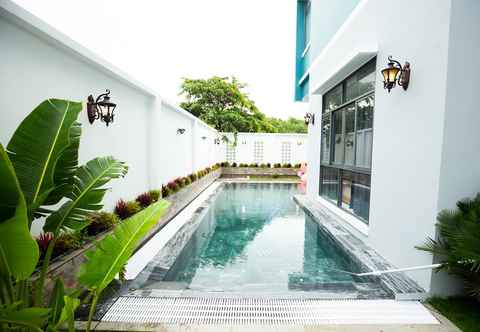 Swimming Pool SunSea Hotel & Villa