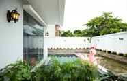Swimming Pool 2 SunSea Hotel & Villa