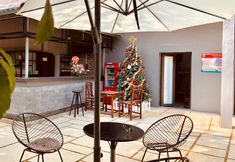 Bar, Kafe dan Lounge 7 King Kong Homestay