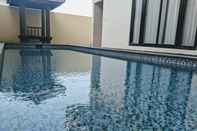สระว่ายน้ำ Villa Zakiya 5 Bedrooms