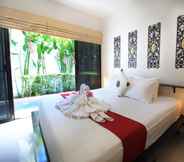 Bedroom 6 Coconut Grove Boutique Hotel