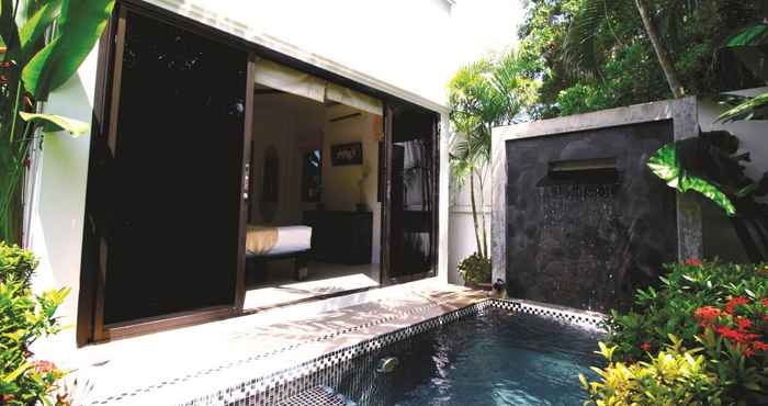 Kolam Renang Coconut Grove Boutique Hotel