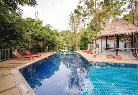 Swimming Pool The Dearly Koh Tao Hostel - PADI Dive Center