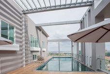 スイミングプール CA&SA Serviced Apartment