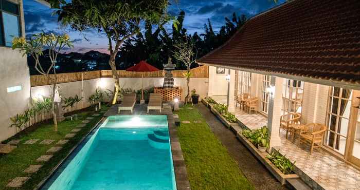 Kolam Renang Jari Bali Homestay