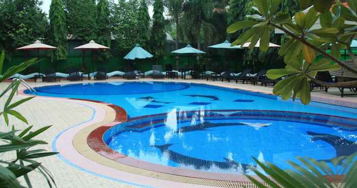 Swimming Pool Lucky Angkor Hotel & Spa